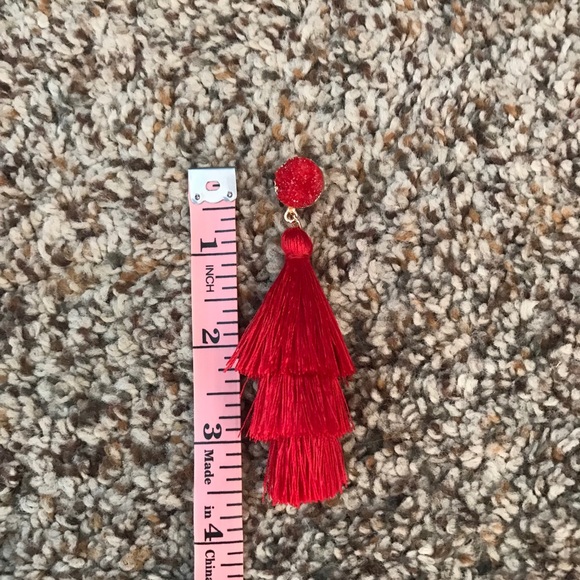 Tassel earrings - Picture 3 of 3